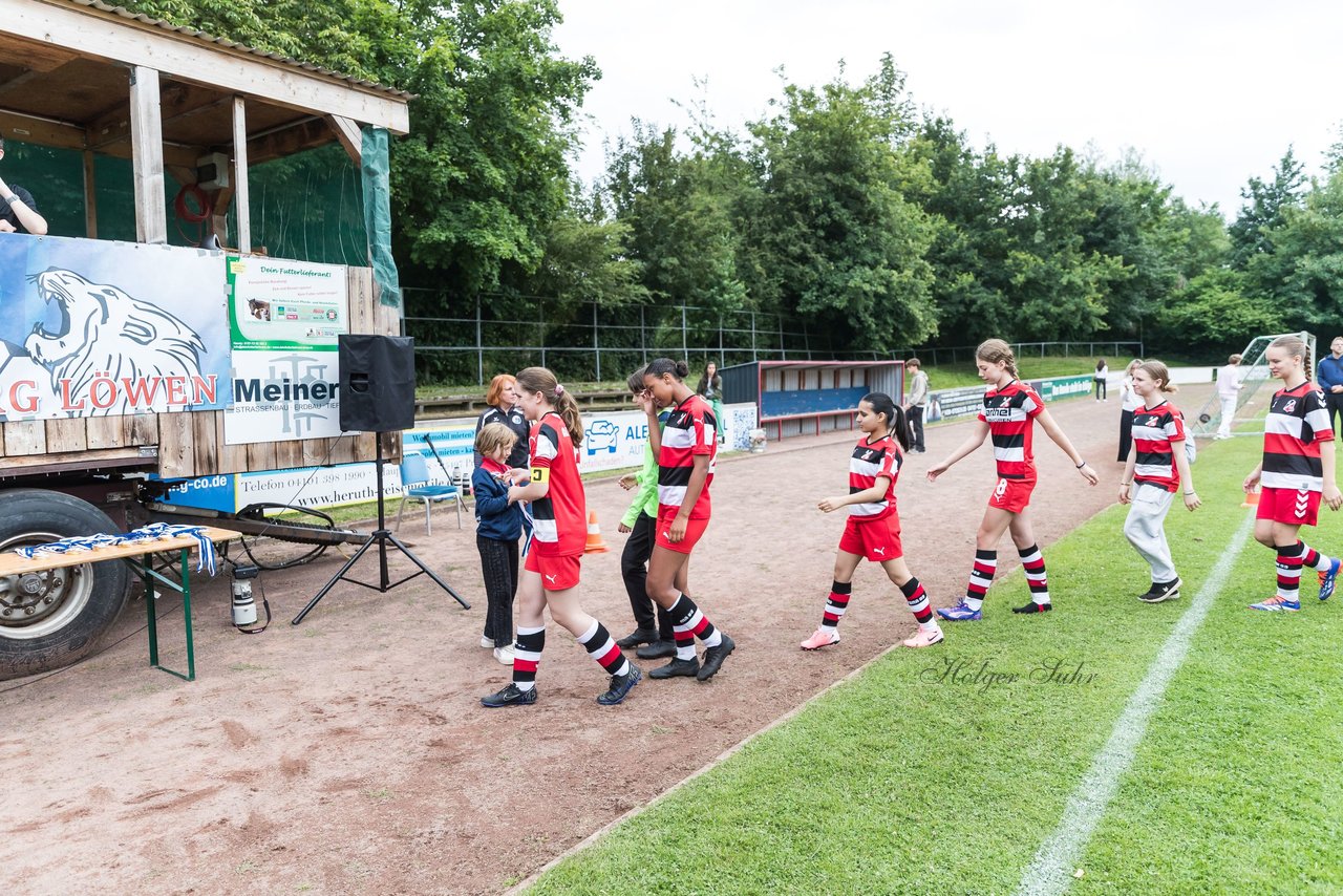 Bild 97 - Loewinnen Cup